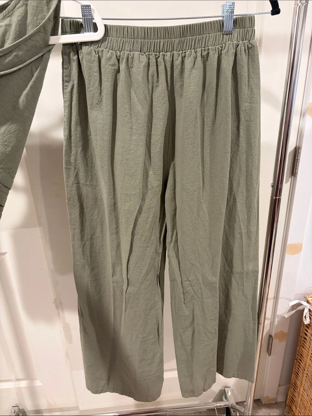 Women's Olive Green Two-Piece Crop Top & Wide-Leg Pants Set
